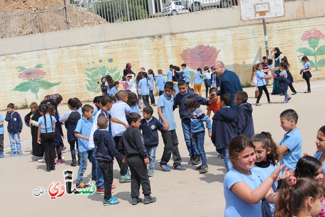  مدرسة جنة ابن رشد تكرم امهات المعلمين في امسية ابداعية لطلابها بمشاركة الاباء والامهات ..